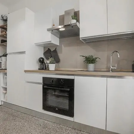 Apartment Un Nido A Boccadasse Genoa